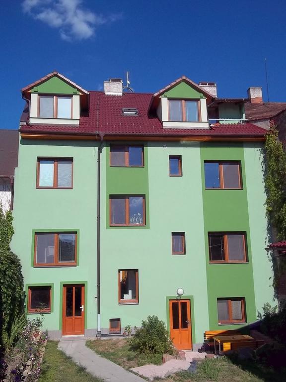 Penzion Apartmany Zlín Eksteriør billede