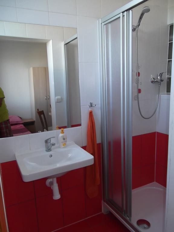 Penzion Apartmany Zlín Værelse billede